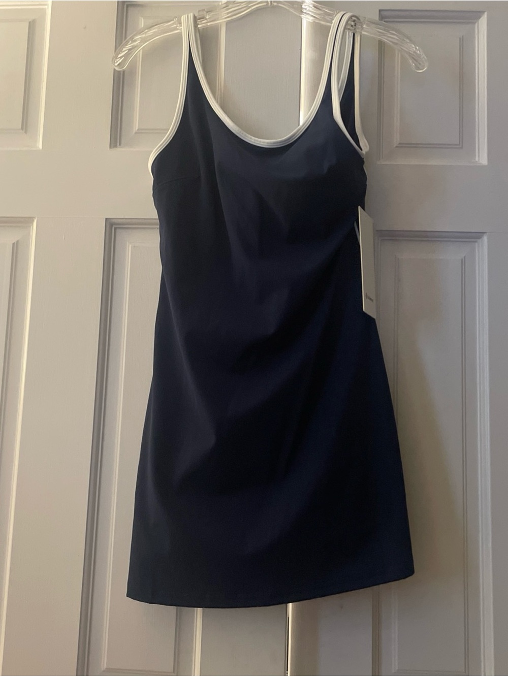 NWT Lululemon Women’s Navy Scoop Neck Cutout Tennis Dress Size Small